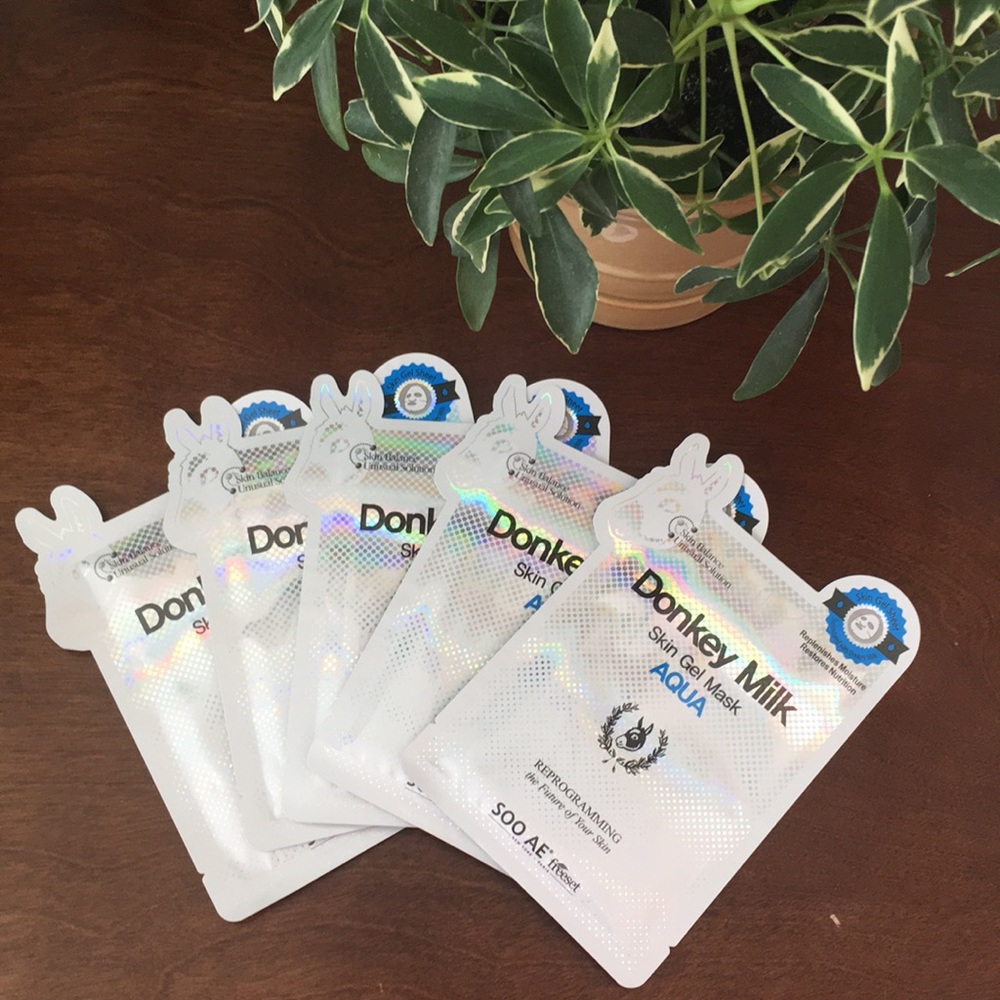 Soo AE Freeset Aqua Donkey Milk Sheet Mask Set